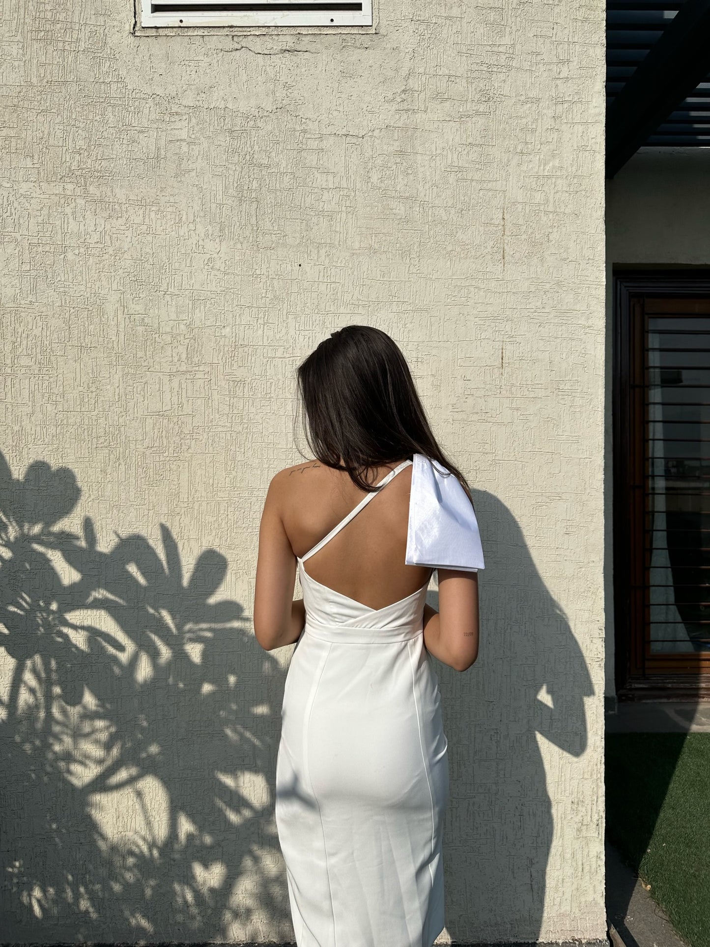 One shoulder satin bow midi dress in white